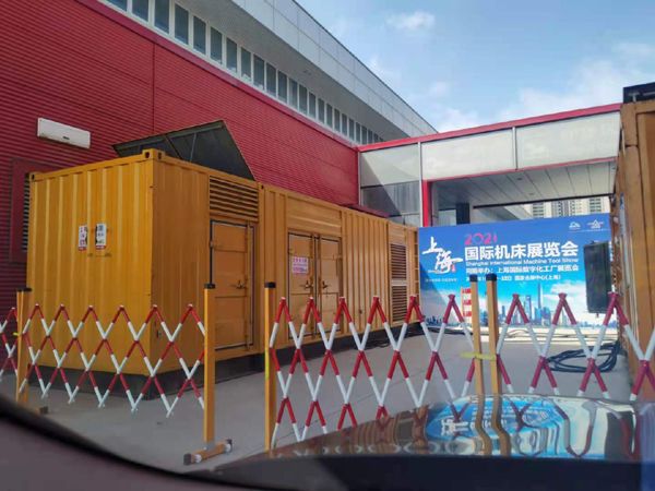 庆云发电车出租-发电机无电压或电压太低怎么办？
